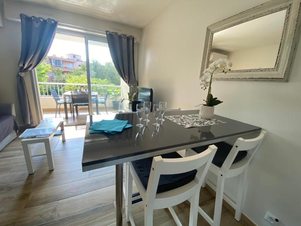Proche Centre Sanary Studio Climatise 4 Personnes Zewnętrze zdjęcie